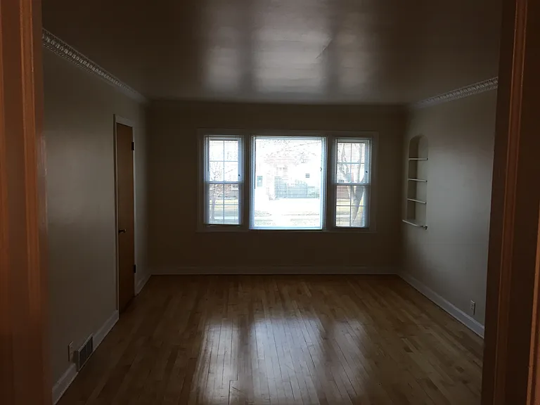 8911 W Center St #2 — Photo 2