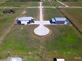 7-8 W Clearwater, Port O Connor, TX 77982