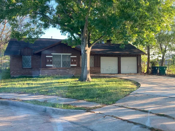 3931 Brookfield Dr, Houston, TX 77045