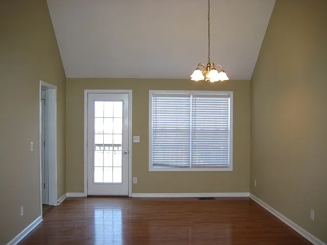 3713 Kendra Ct S — Photo 3