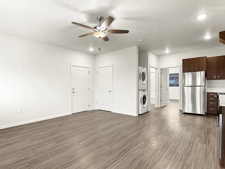 Verda Crossing | One Bedroom Living Room