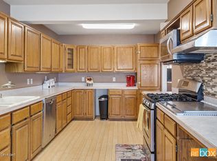 324 Dewey Cir, Anchorage, AK 99508