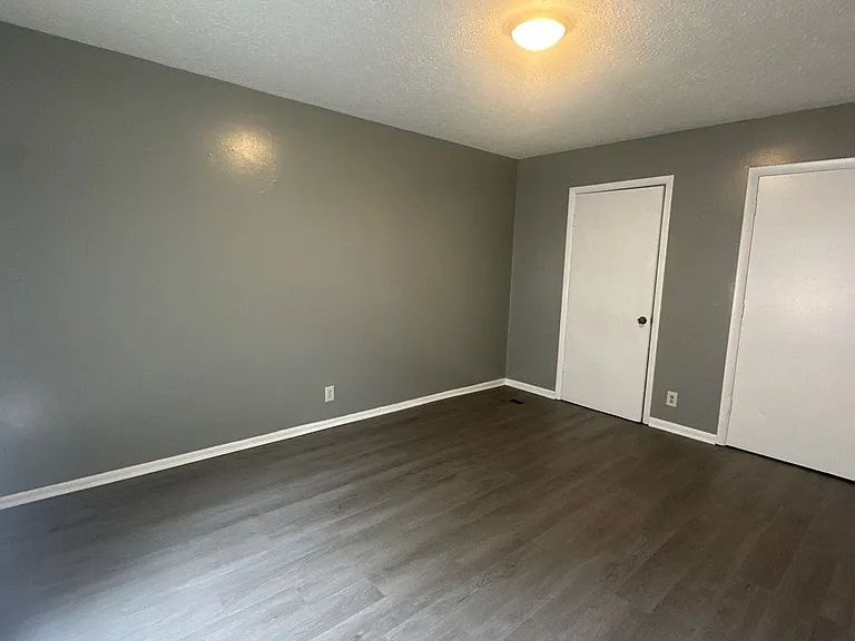 122 S Ford St — Photo 13