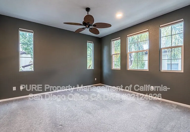 1658 El Raval Way #2 — Photo 24