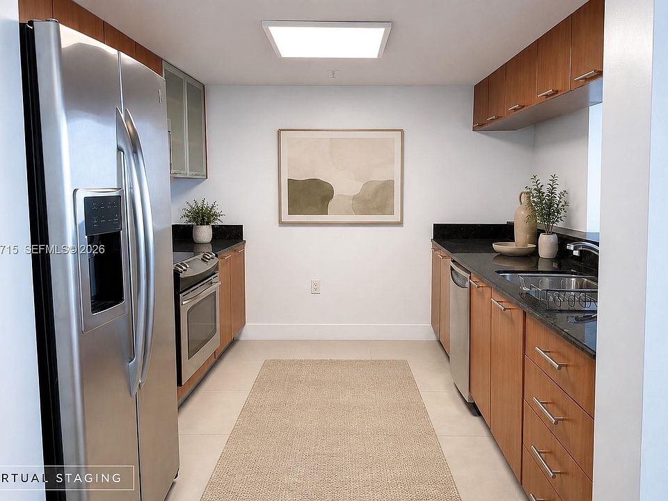 1st image of 1800 N Bayshore Dr APT 4102