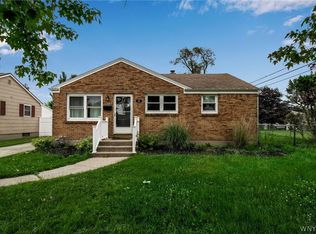 9 Parish Rd, Cheektowaga, NY 14225