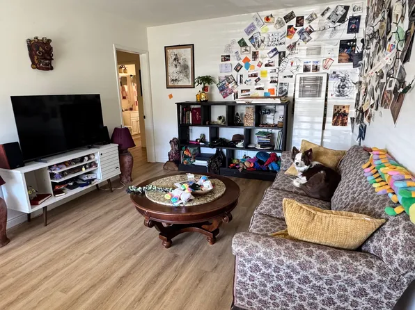 2446 Mohawk St, Pasadena, CA 91107