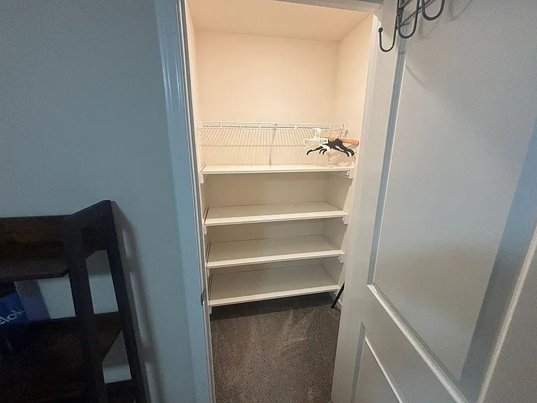 317 Aintree Ave — Photo 14