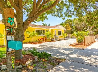 217 S Orlando Ave, Cocoa Beach, FL 32931