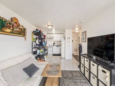 255 Huali St APT 503, Honolulu, HI, 96813