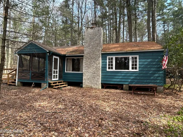 111 Deer Xing, Paupack, PA 18451
