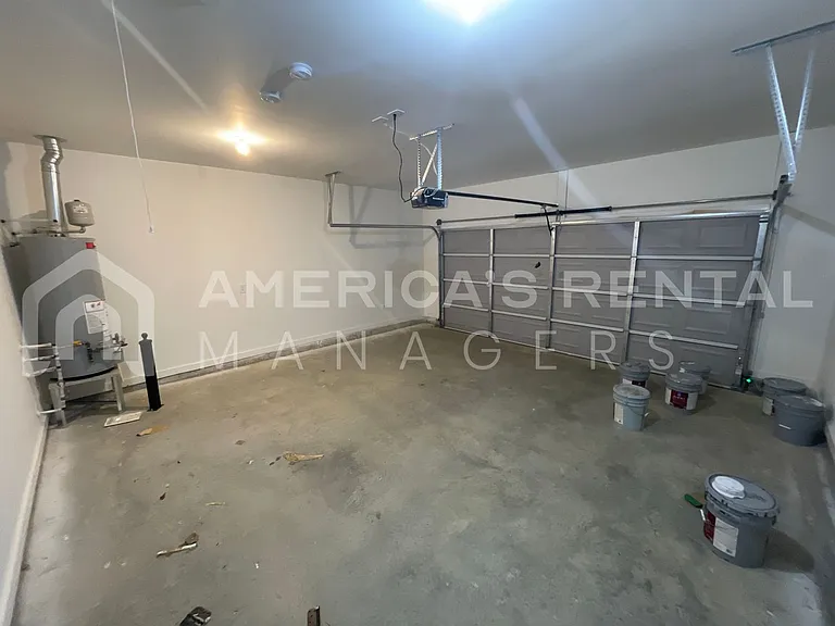 2158 Ellsworth Loop Rd — Photo 36