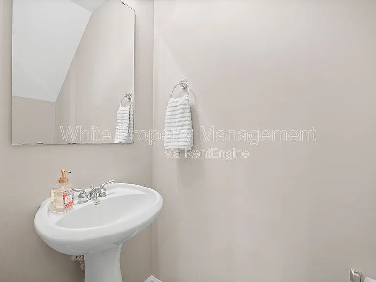 11339 Dundarrach Ln — Photo 9