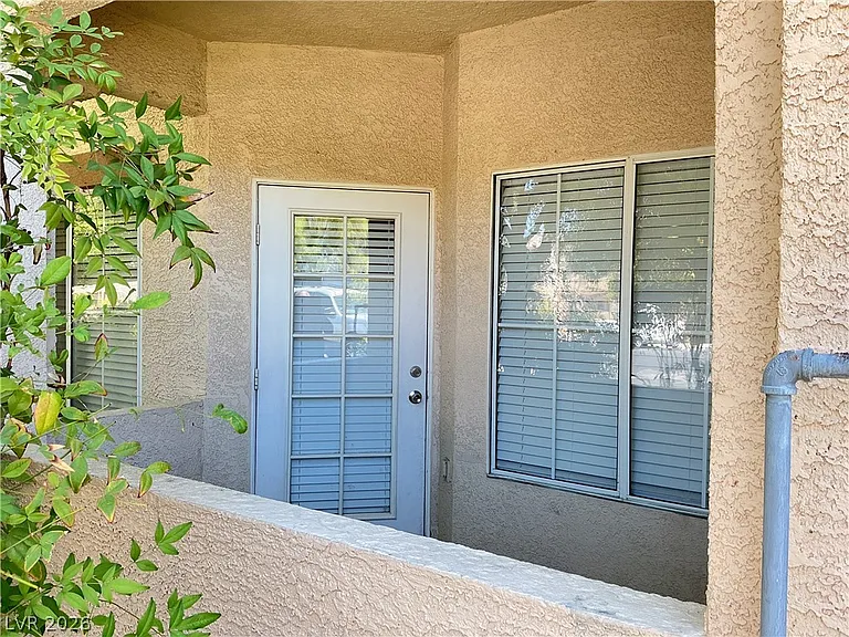 3400 Cabana Dr #1097 — Photo 17