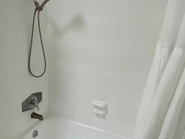 1407 Brockton Ave — Photo 13