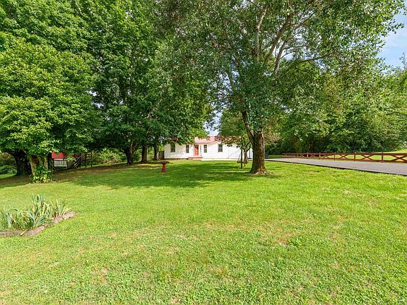 4th image of 4962 County Road 76