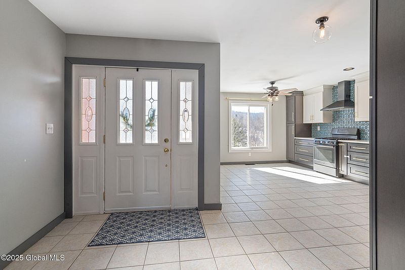 4th image of 902 Muselbeck Road