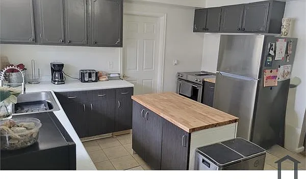 3 bed, 750 sqft, $1,395 — Photo 2
