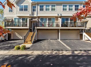 4675 Victor Path UNIT 5, Hugo, MN 55038