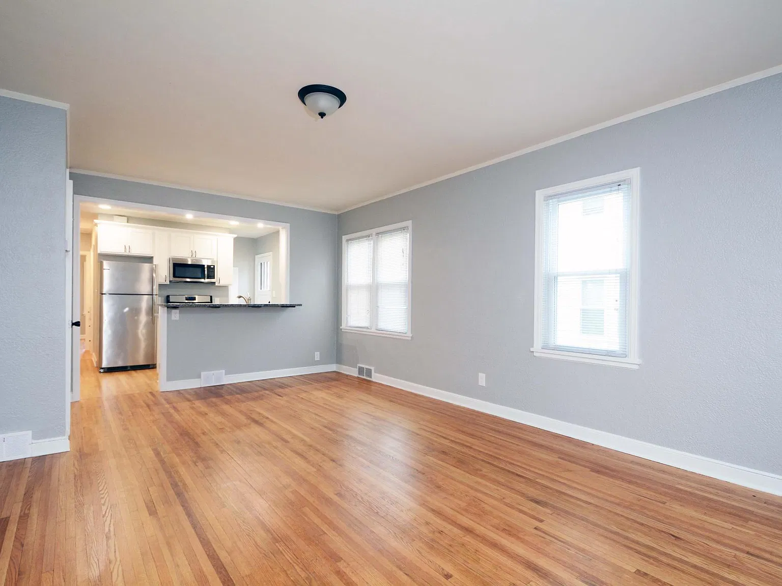 1 bed, 800 sqft, $1,475 — Photo 3