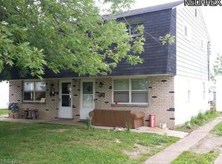 2907-9 Cromwell Dr, Lorain, OH 44052