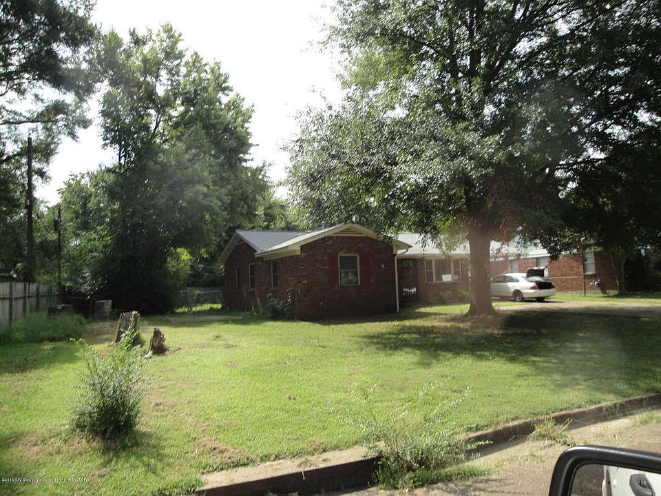 1st image of 8404 Whitehead Dr