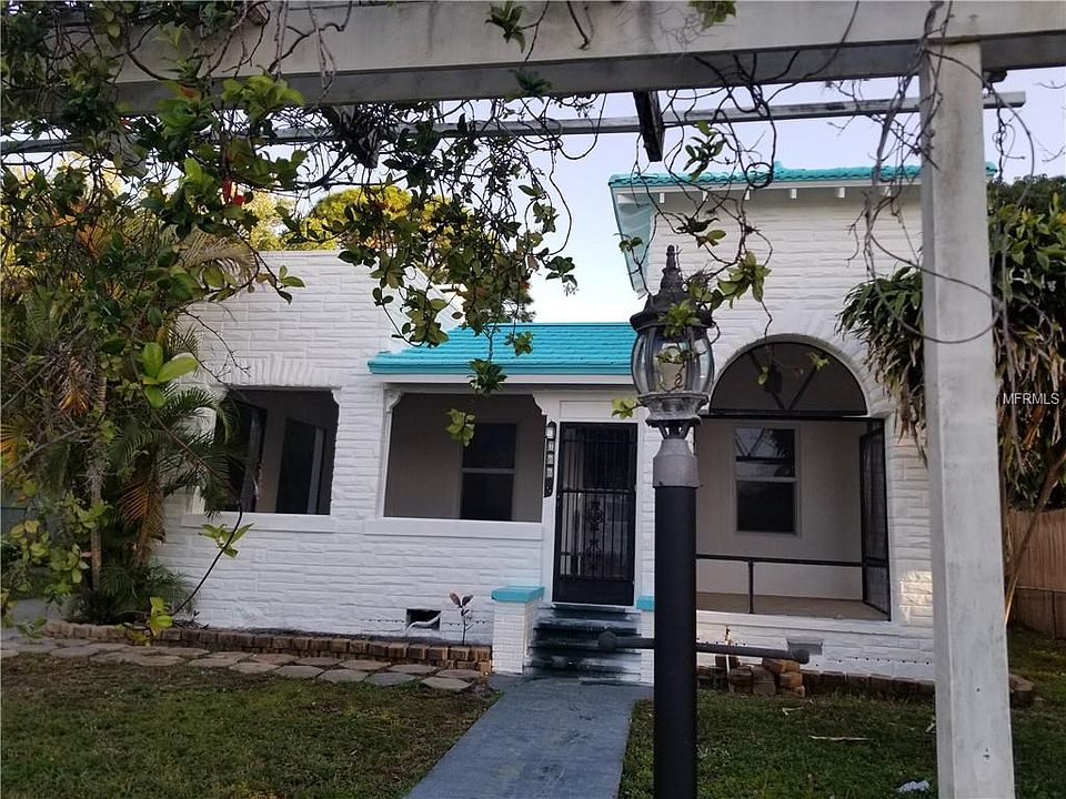 1st image of 766 42nd Ave S