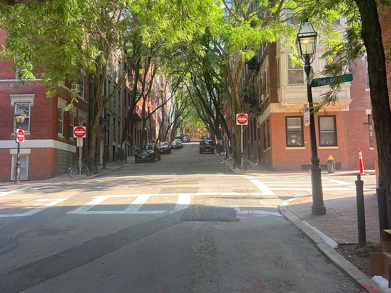 17 Phillips St #1 — Photo 6