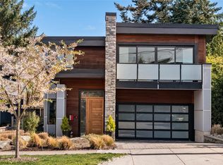 111 Moss St, Victoria, BC