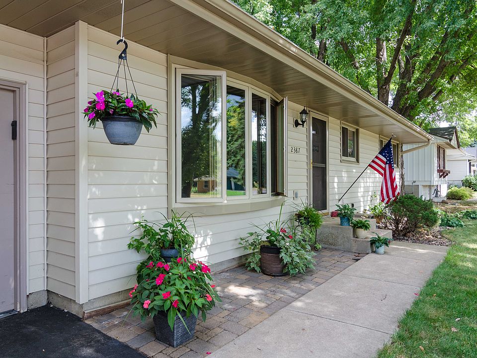 1st image of 2387 Floral Dr