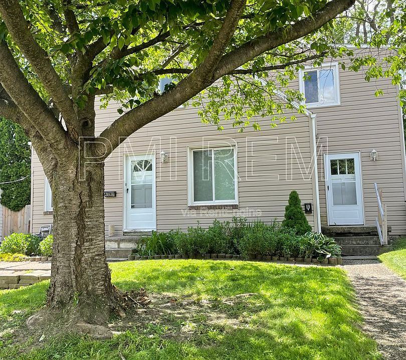 1st image of 2876 Hudson Dr Unit B