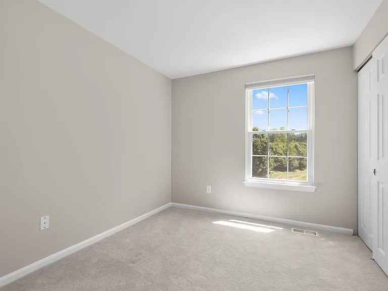 19306 Sandy Lake Dr — Photo 16