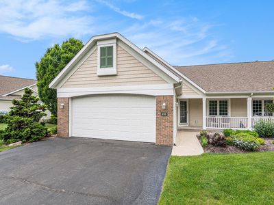 382 Timberlake Dr E, Holland, MI, 49424