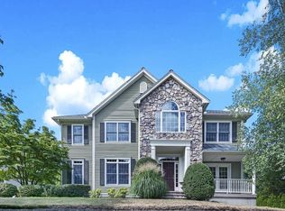 5 Briarwood Ln, Winchester, MA 01890