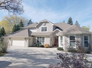 4765 N 148th St, Brookfield, WI 53005