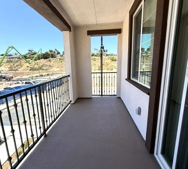 4731 Merida Way — Photo 30