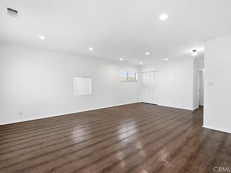 5117 W 133rd St — Photo 21