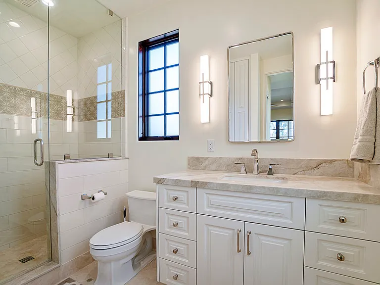 1010 Pine St — Photo 28