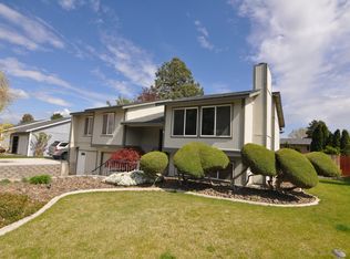 608 N Louisiana St, Kennewick, WA