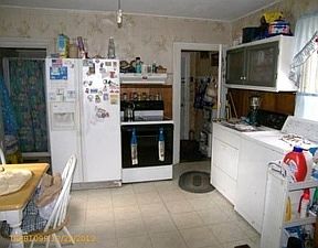 2nd image of 6 Winter Street Ct