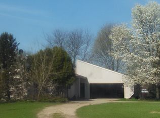 10201 Settlewood Dr SE, Ada, MI 49301