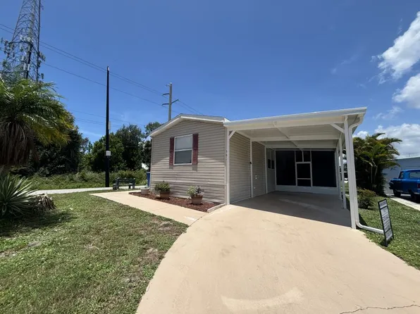 903 W Vincent Ave #813, Venice, FL 34285