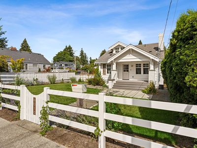 6010 49th Ave SW, Seattle, WA, 98136
