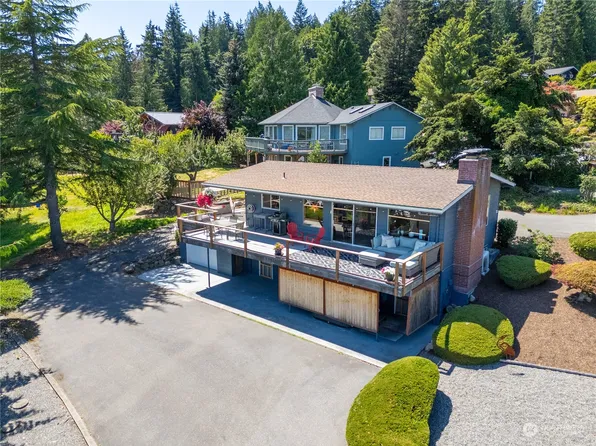 455 Klickitat Drive, La Conner, WA 98257