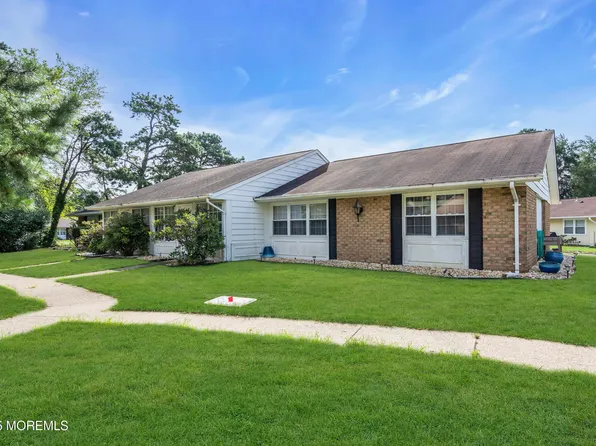 26B Edinburgh Lane, Manchester, NJ 08759