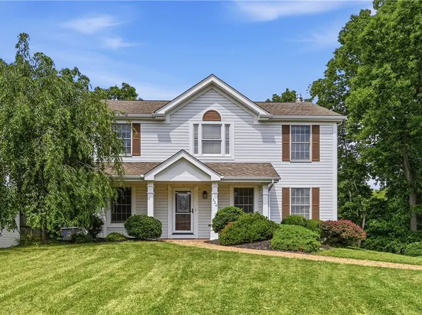 324 Haldeman Dr, Cranberry Township, PA 16066