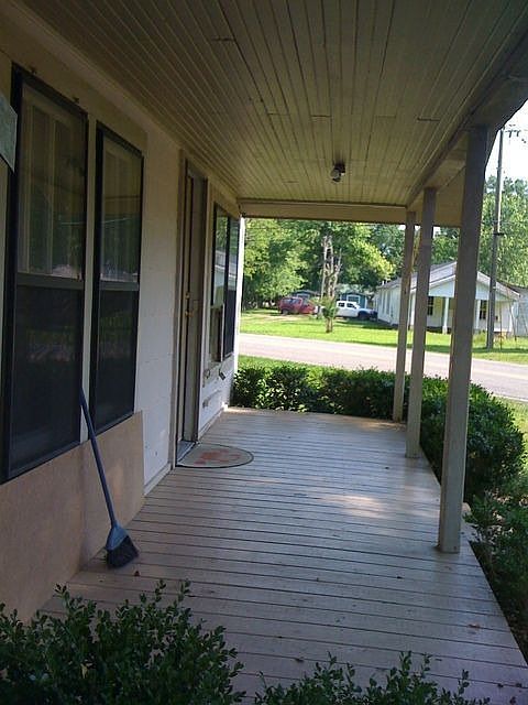 2nd image of 1101 N Harmony Rd