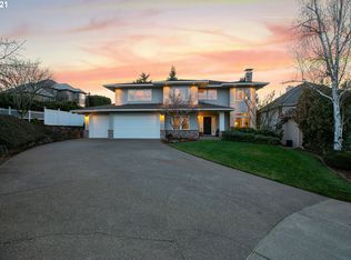 13993 SW Benchview Ter, Tigard, OR 97223