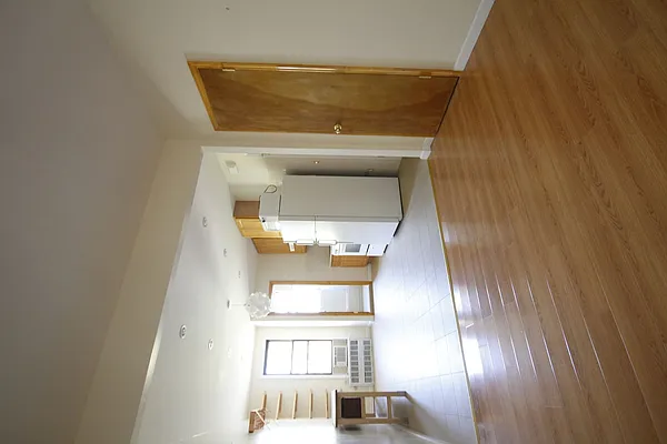 Rented by Nooklyn NYC LLC | media 13