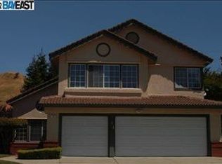 133 Montego Dr, Hercules, CA 94547